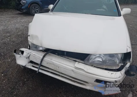 1997 Toyota Avalon Xl/Xls from USA, damaged, VIN 4T1BF12B9VU147358